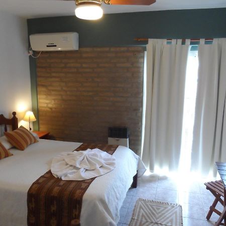 Hotel Altas Cumbres Вила Карлос Пас Екстериор снимка