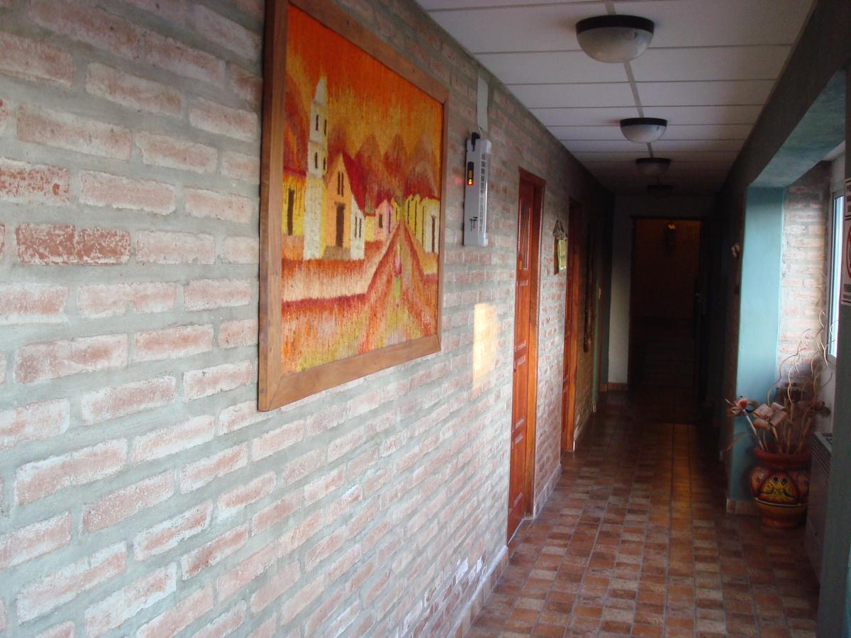 Hotel Altas Cumbres Вила Карлос Пас Екстериор снимка